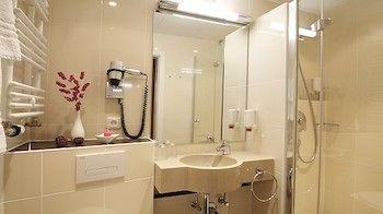 Kaiserhof Hotel 3*